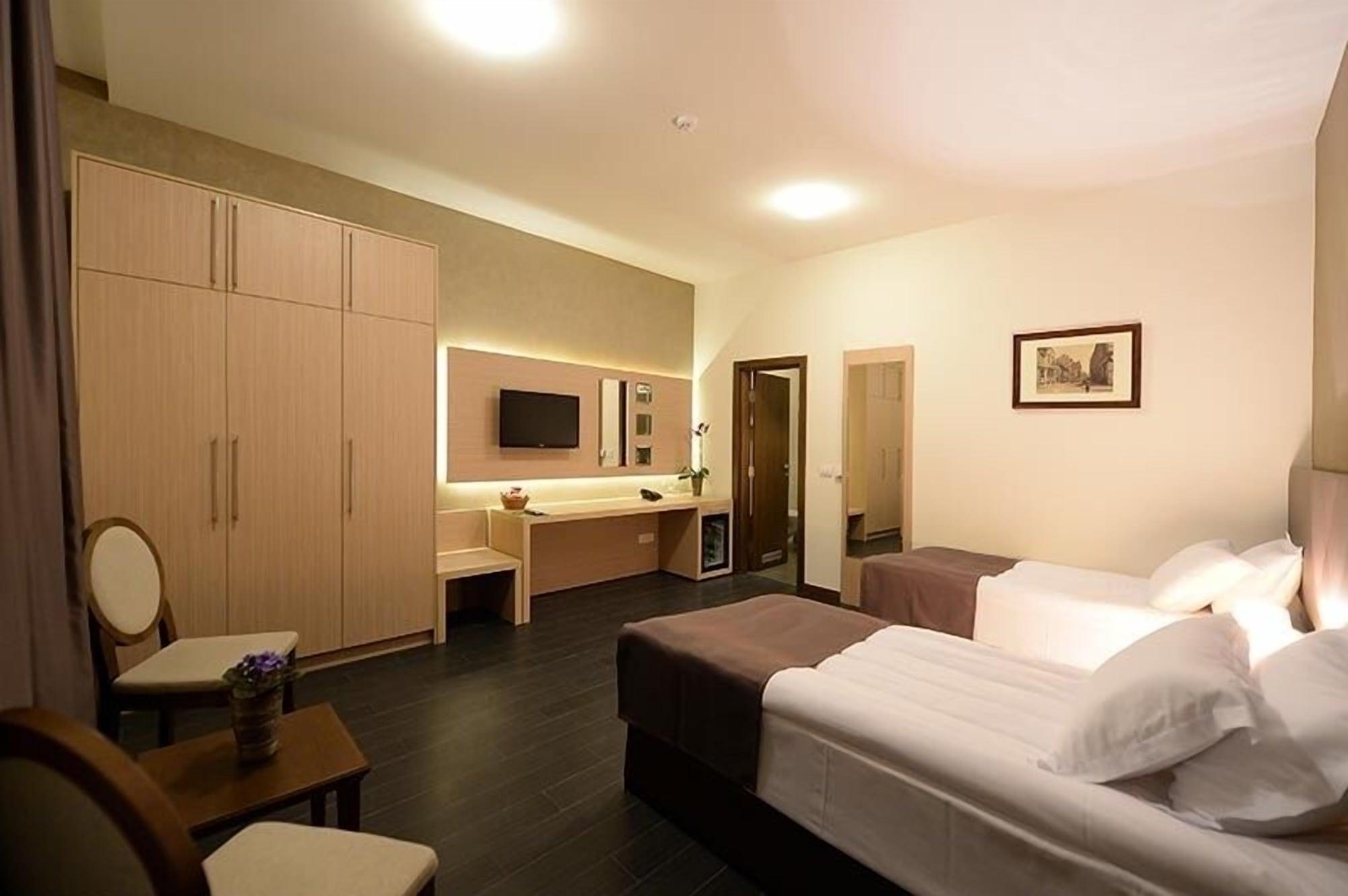 Hotel Majdan Belgrade Exterior photo