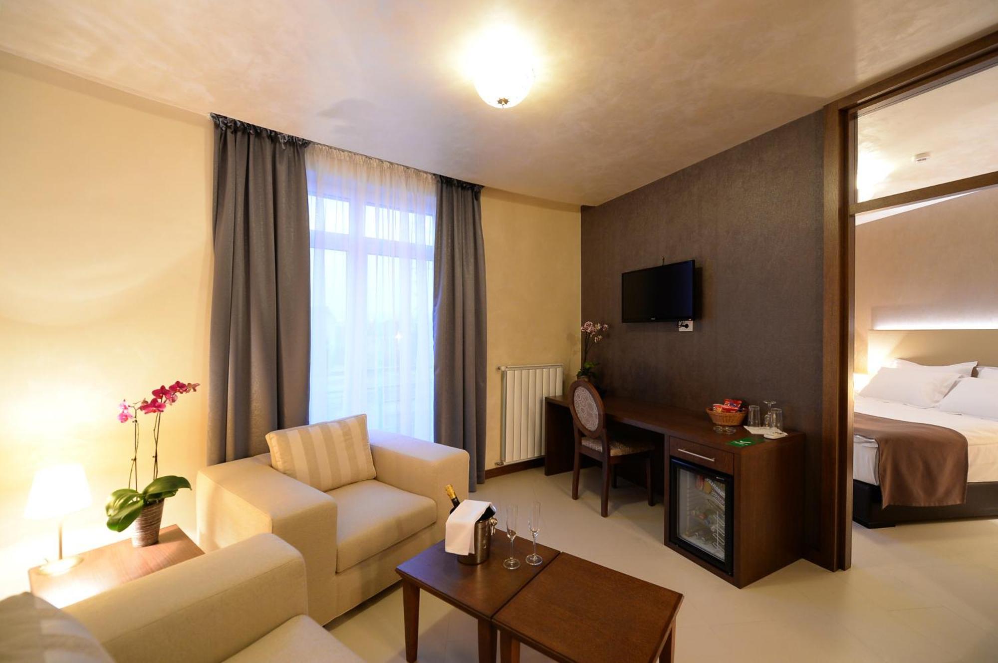 Hotel Majdan Belgrade Room photo